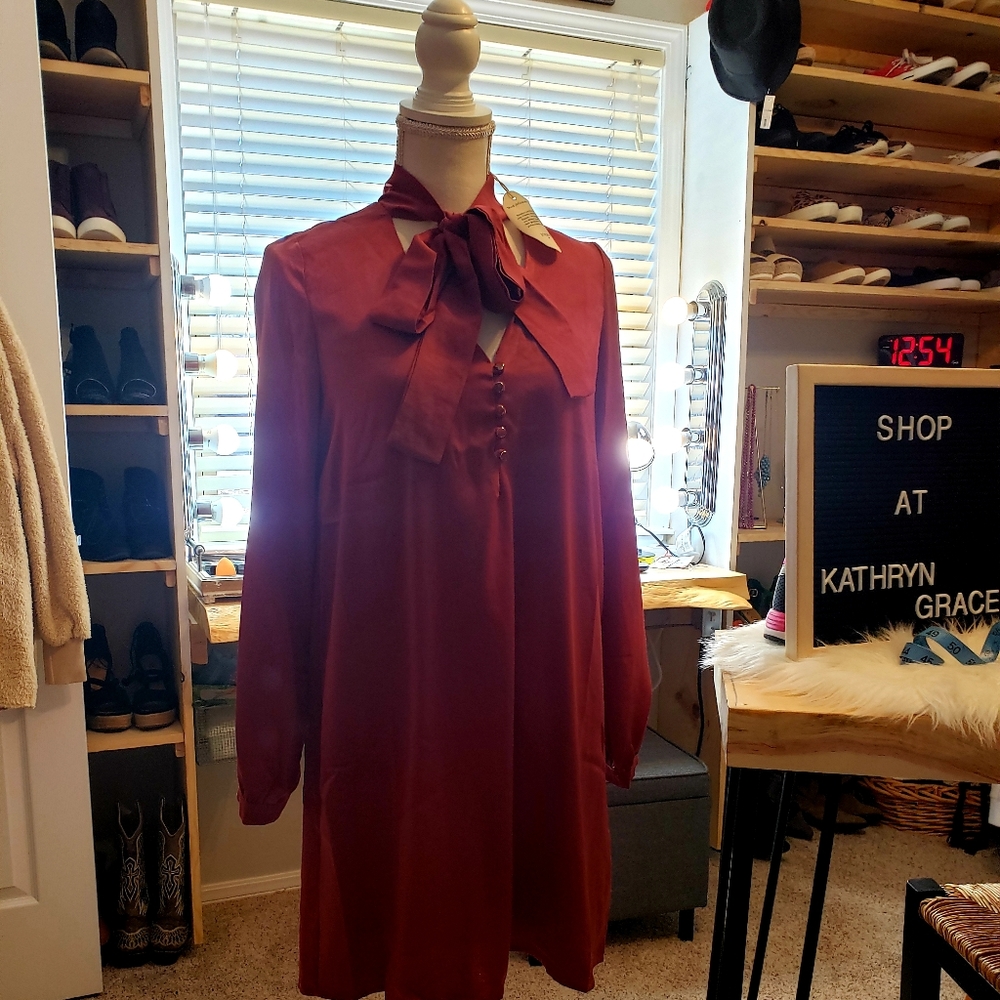 Classy, elegant maroon dress